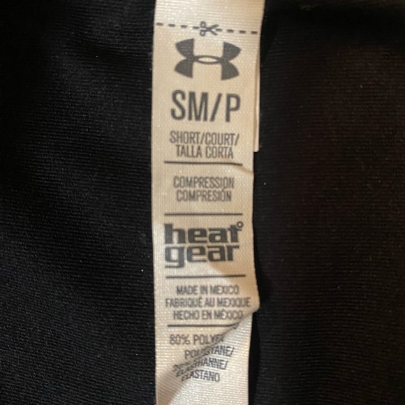 SOLD! Under Armour HeatGear Compression Mid Rise Active Shorty Shorts S - Picture 15 of 15